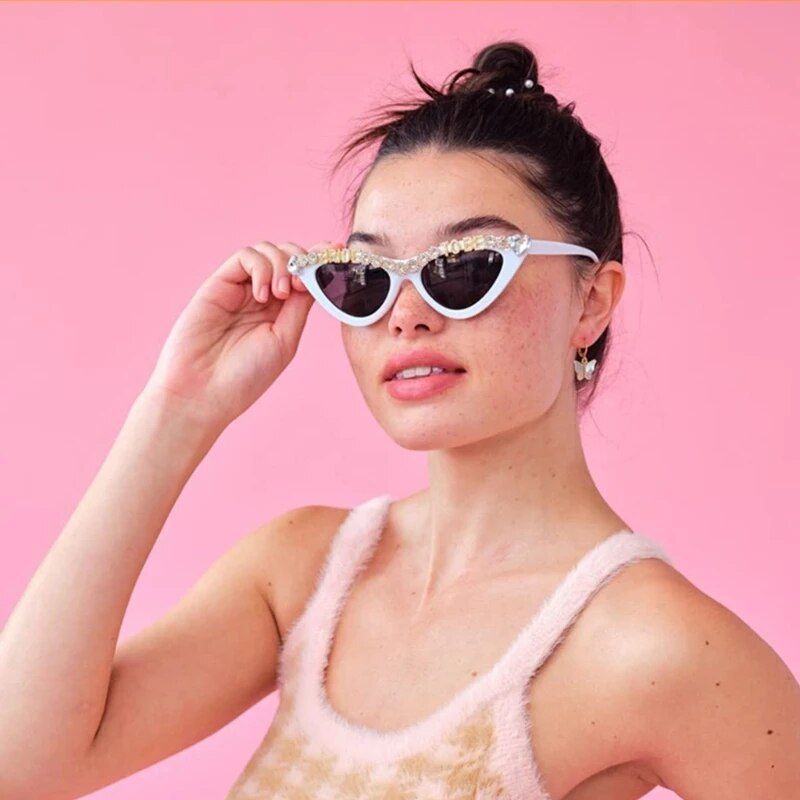 Chic "Bride To Be" Cat-Eye Party Sunglasses with Rhinestone Accents