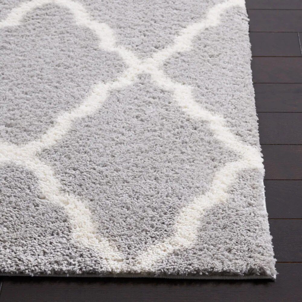 Elegant Gray/Ivory Trellis Shag Area Rug, 5' x 7' - Soft Polyester, Power Loomed