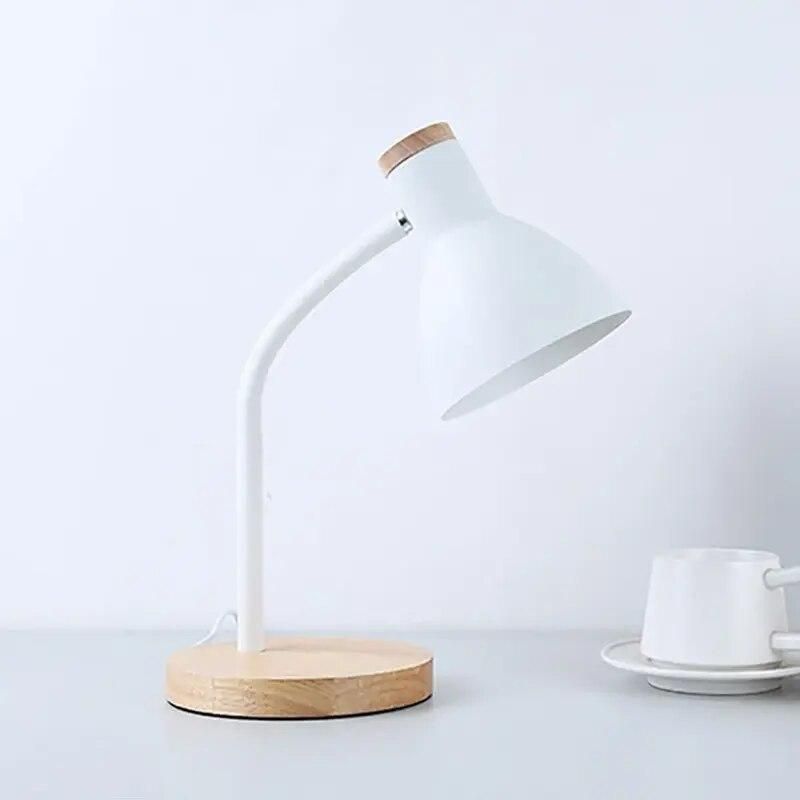 Modern Nordic-Style Wooden Desk Lamp with LED Flex Lighting for Home & Office