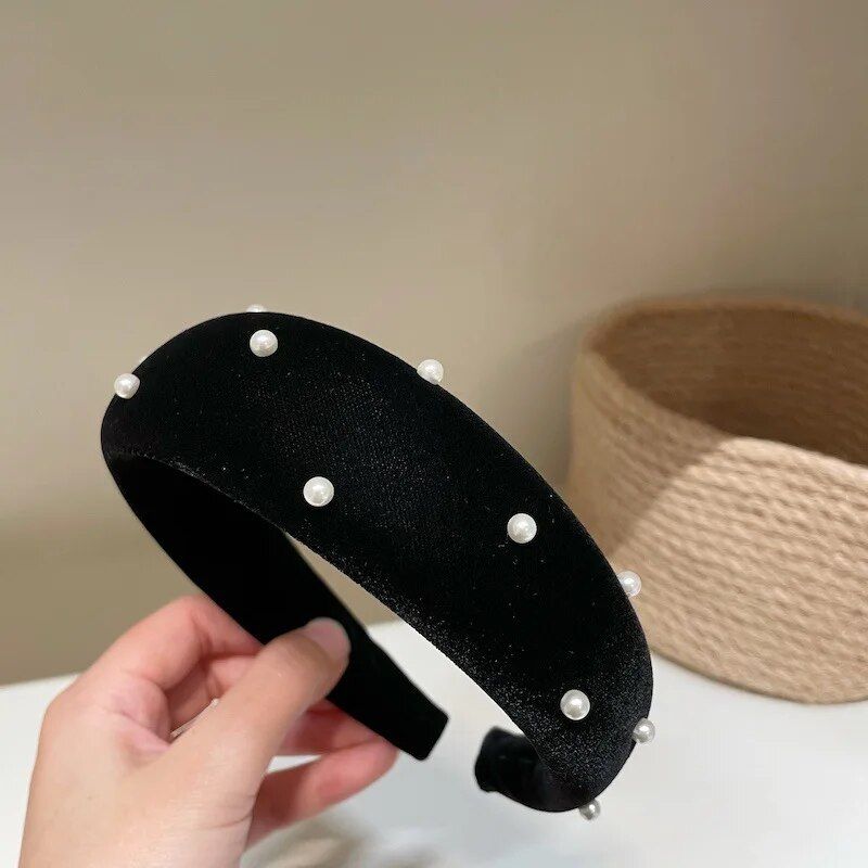 Elegant Black Velvet Pearl-Embellished Hairband