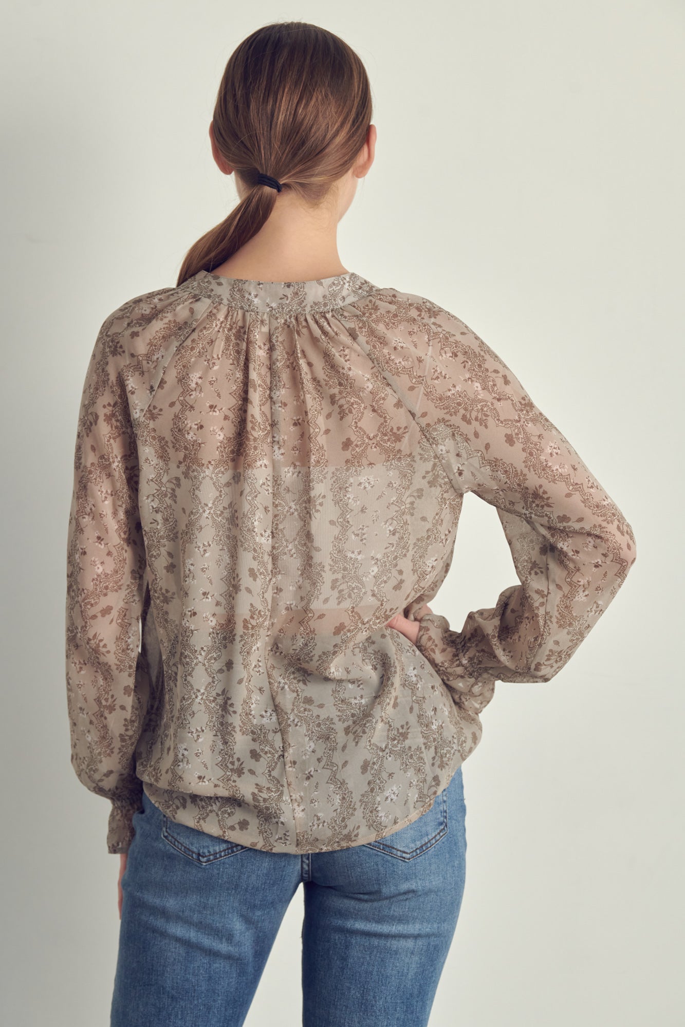 Mandarin collared long sleeve blouse