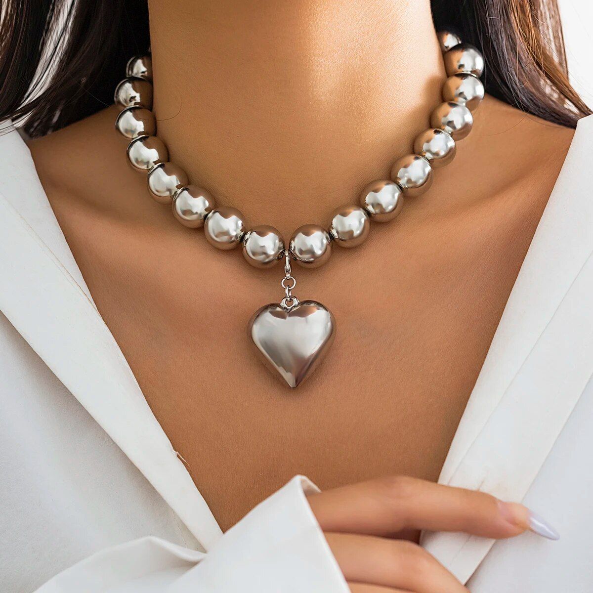 Trendy Acrylic Heart Pendant Choker Necklace