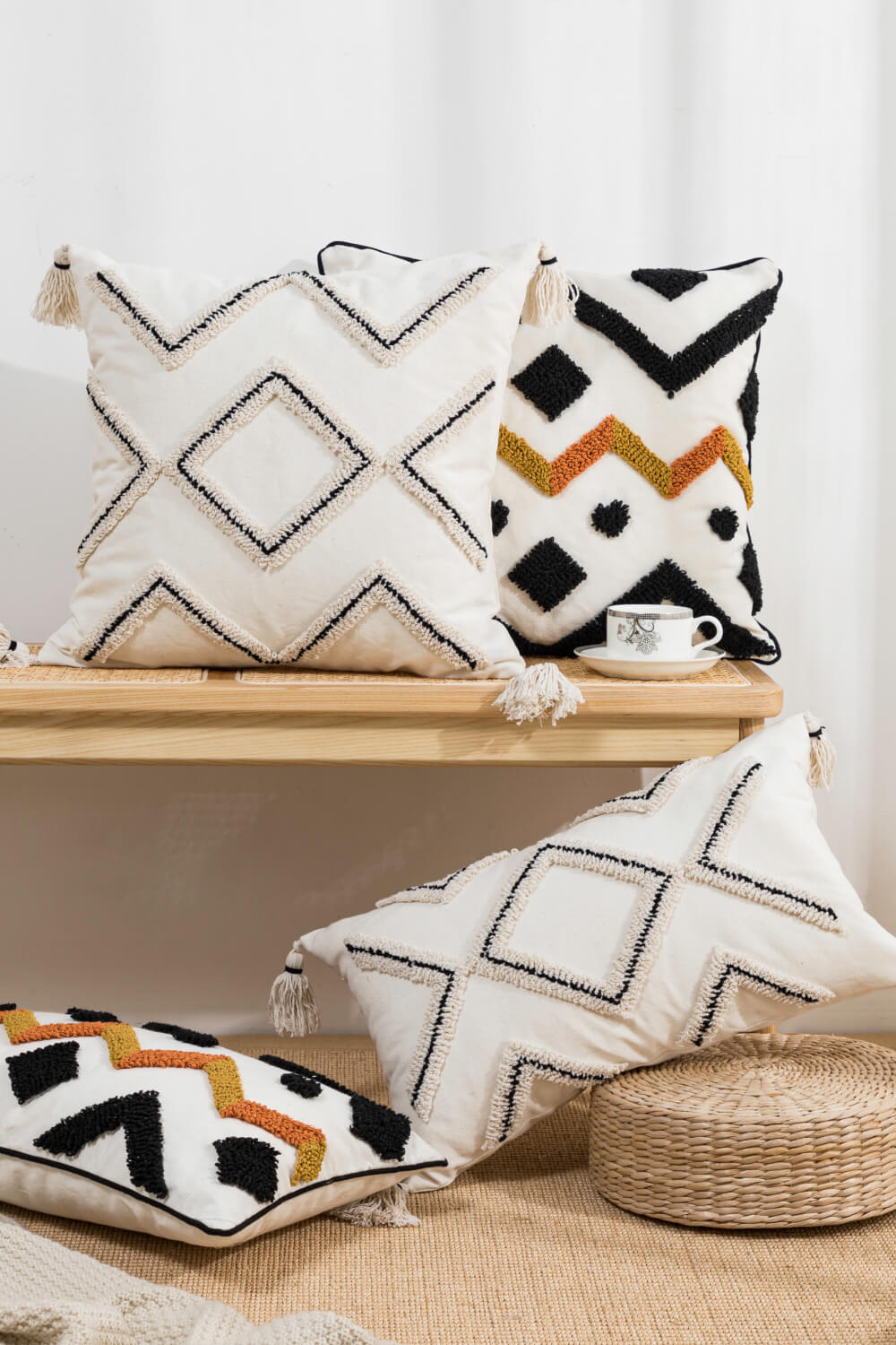 4 Picks Geometric Embroidered Pillow Cover