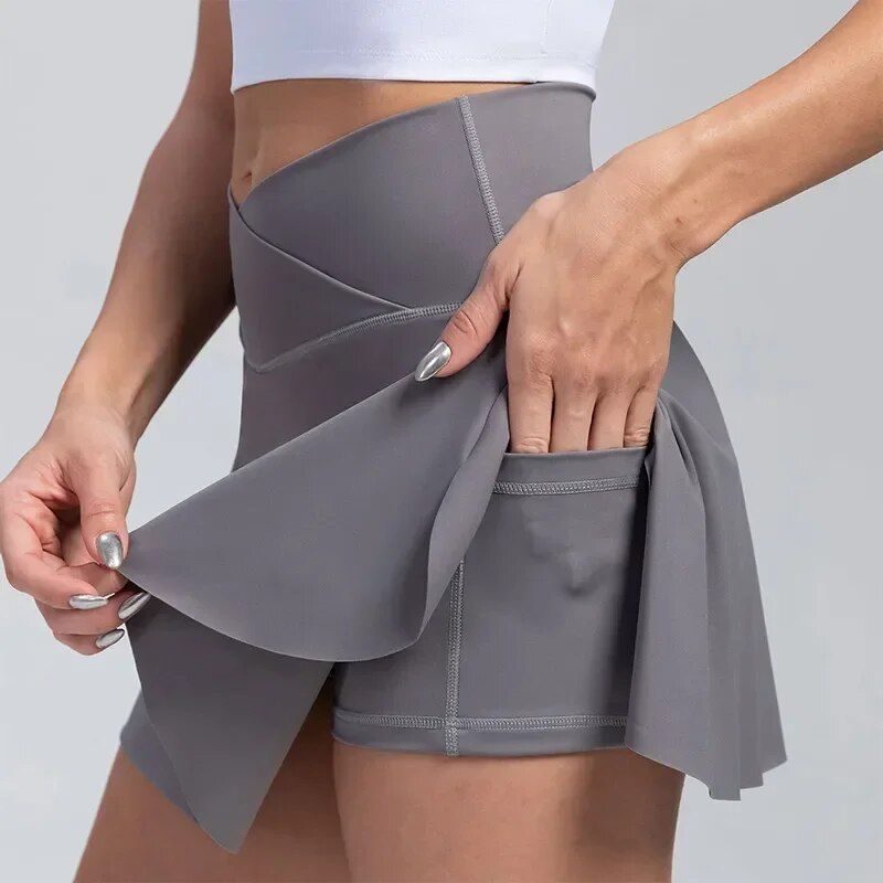 High-Waisted Pleated Athletic Skort with Pockets