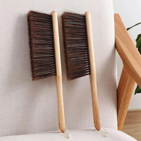 Eco-Friendly Microfiber Soft Sweep Bed Brush for Dust Removal