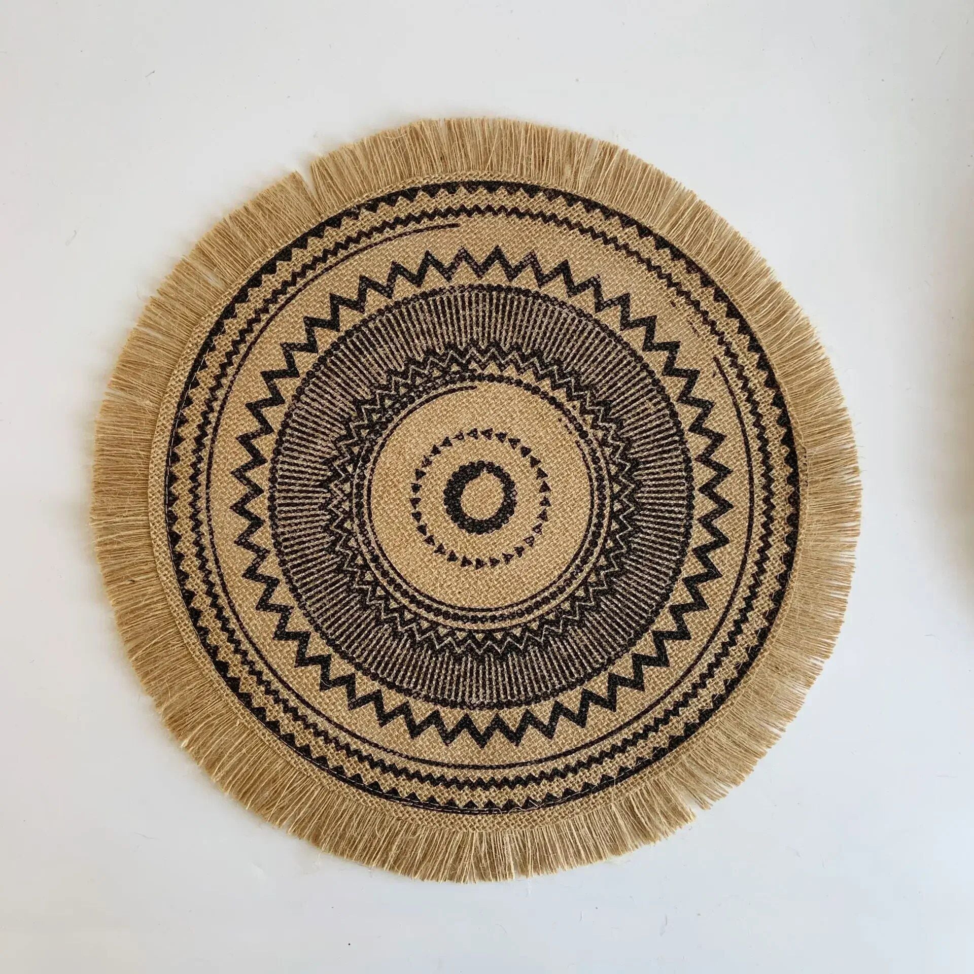 Chic Bohemian 15" Jute Placemat with Pompom Tassel - Eco-Friendly Table Decor