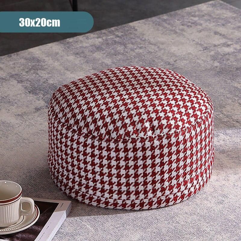 Chic Lattice Round Stool