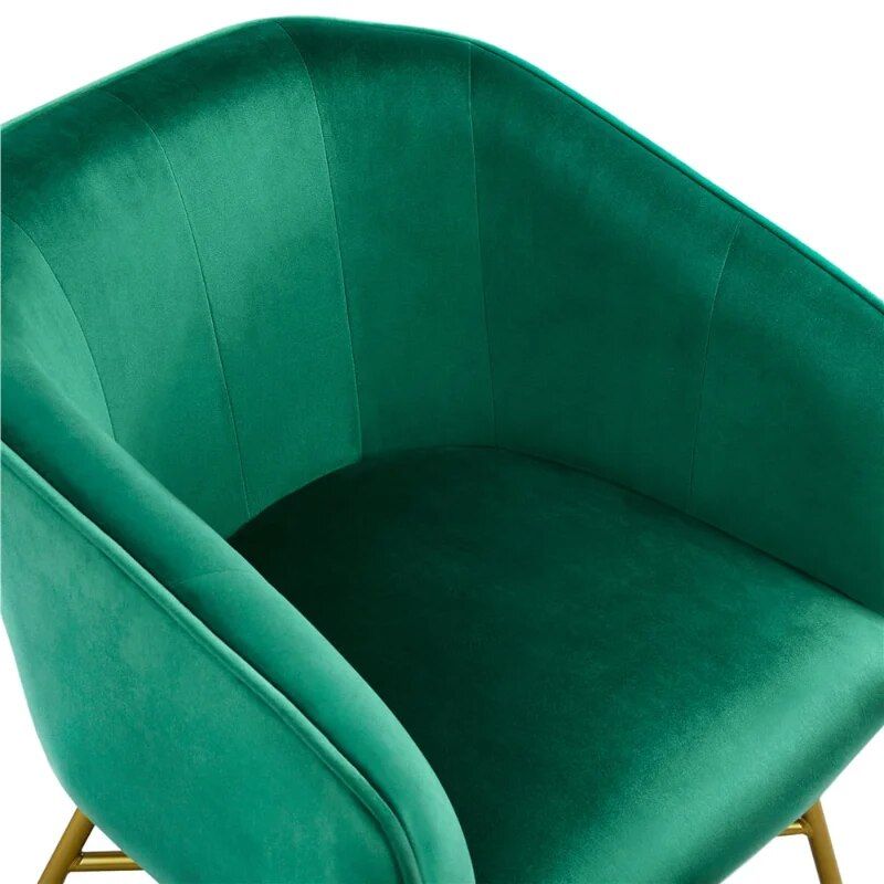 Elegant Green Velvet Club Accent Chair - Modern Metal-Legged Seating