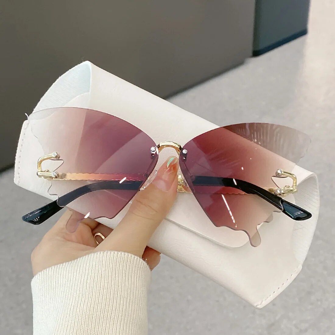 Chic Gradient Butterfly Sunglasses - UV Protection, Rimless Metal Design for Women