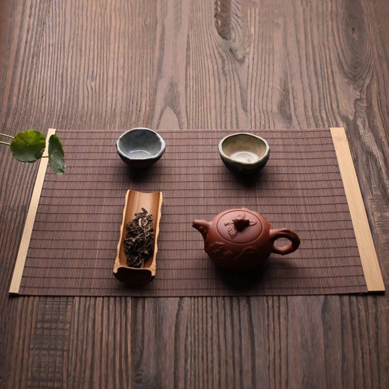 Elegant Bamboo Table Mat - Eco-Friendly Japanese Style Insulated Dining Runner