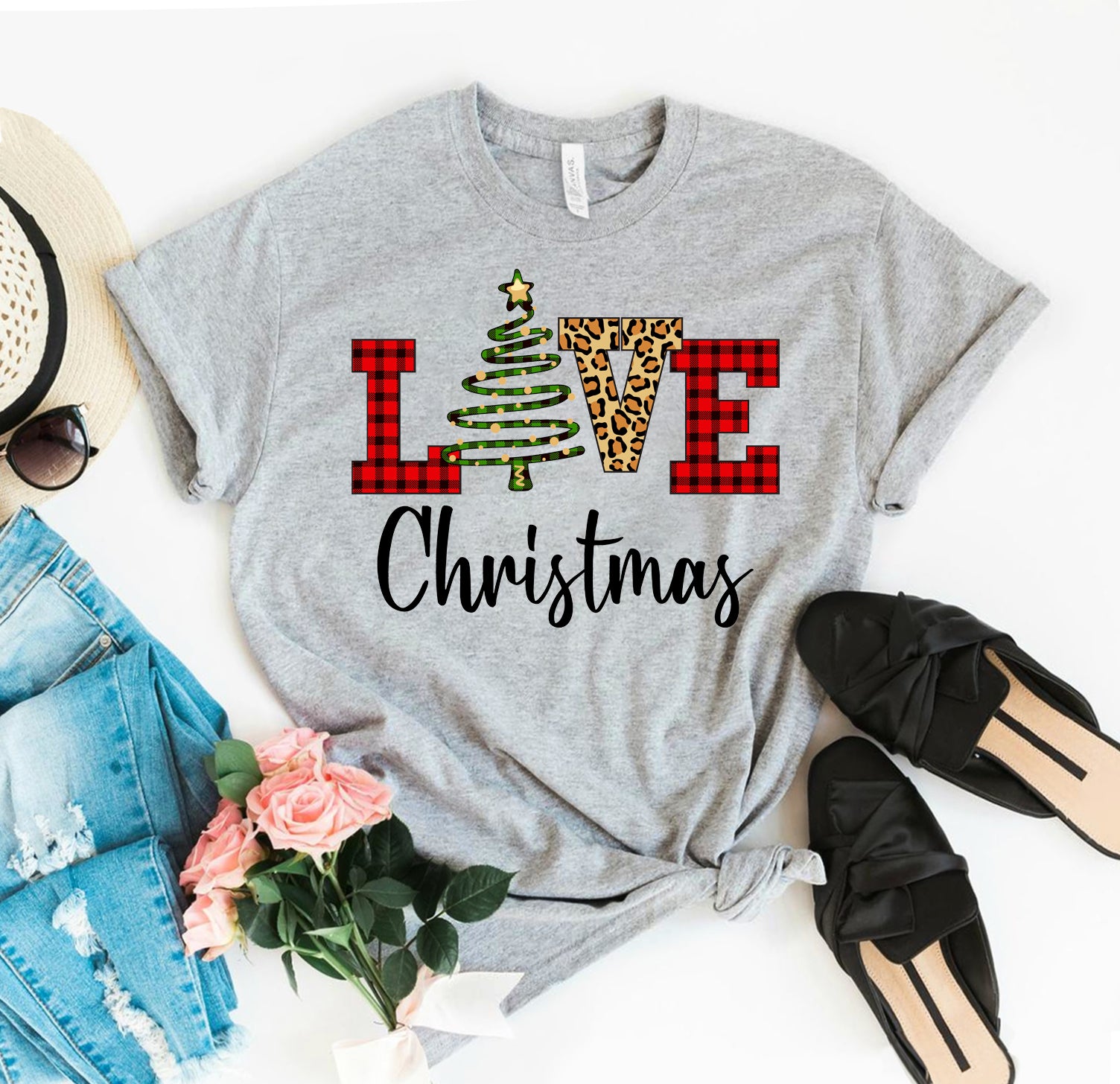 "Love Christmas" T-shirt