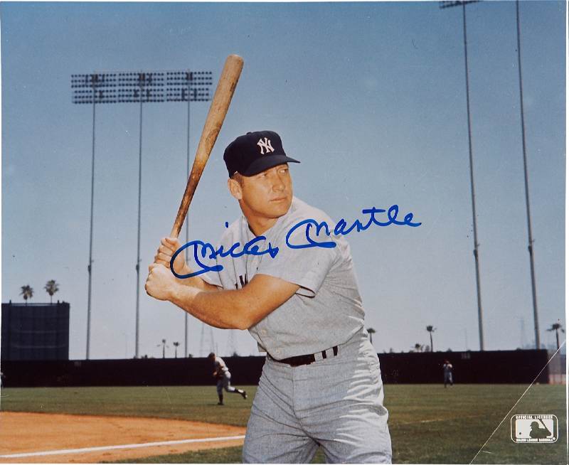 8 x 10  Inch Diameter Tin Sign All Aluminum Mickey Mantle