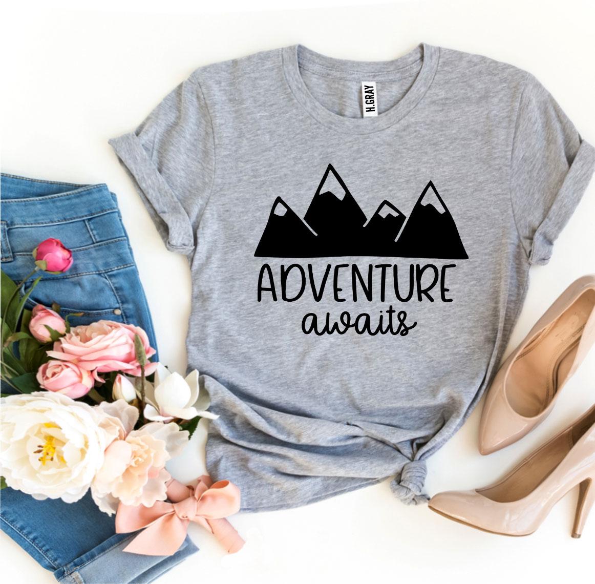 Adventure Awaits T-shirt | Agate