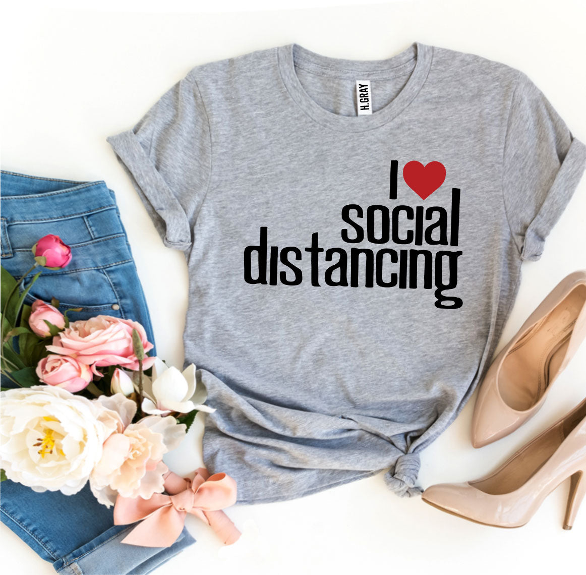 I Love Social Distancing T-shirt | Agate