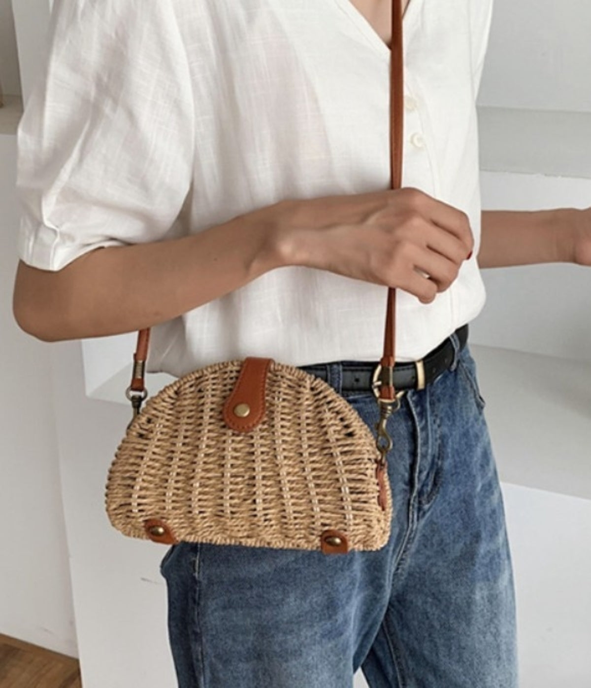 Casual Mini Oval Straw Crossbody Bag | Yellow Pandora