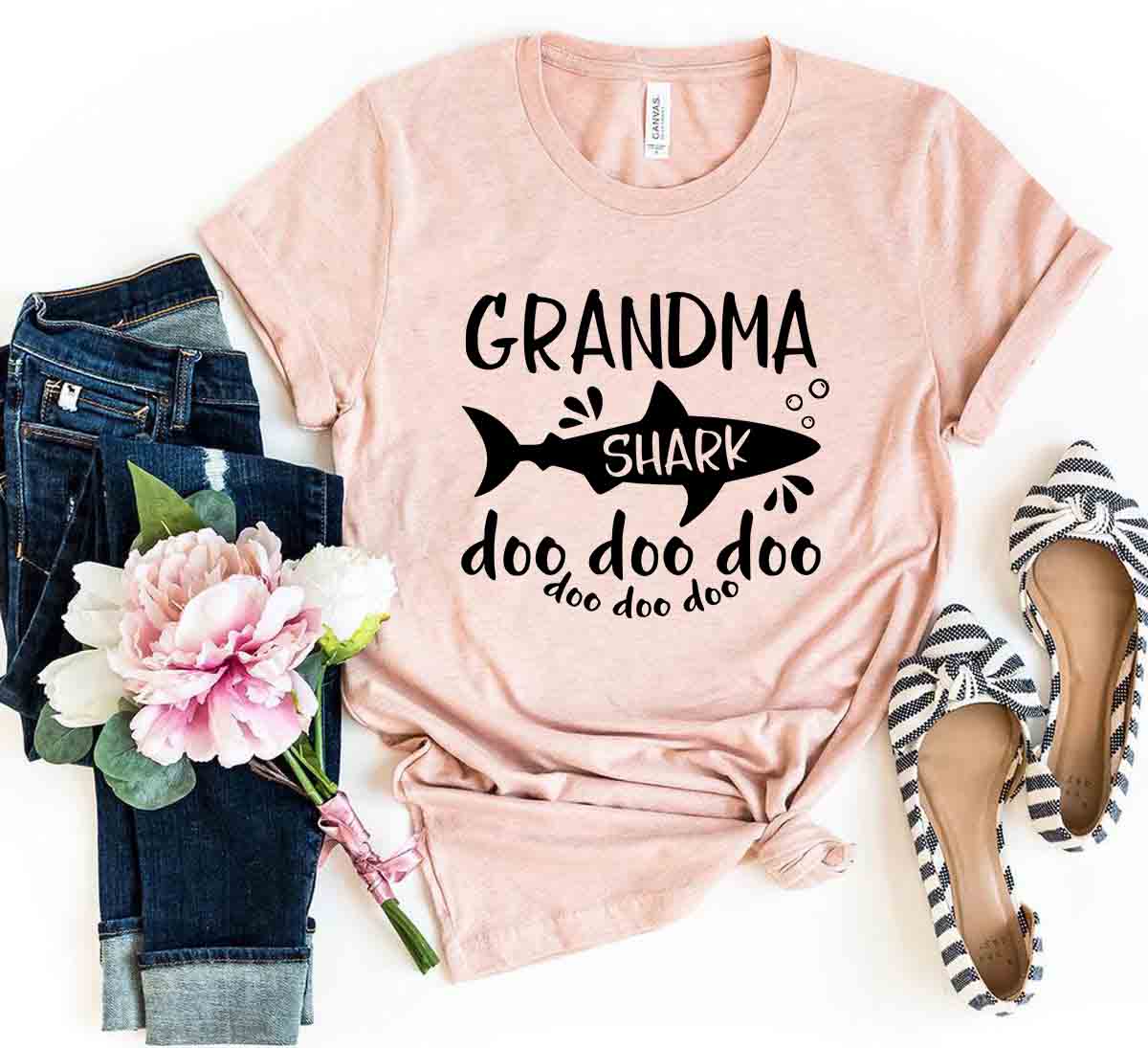 Grandma Shark Doo Doo Doo | Red Alcestis