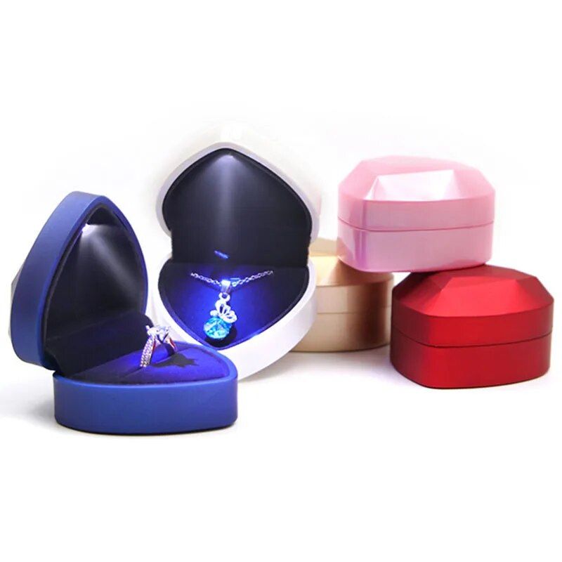 Enchanting LED Heart-Shaped Ring Box - Elegant Jewelry Presentation Case