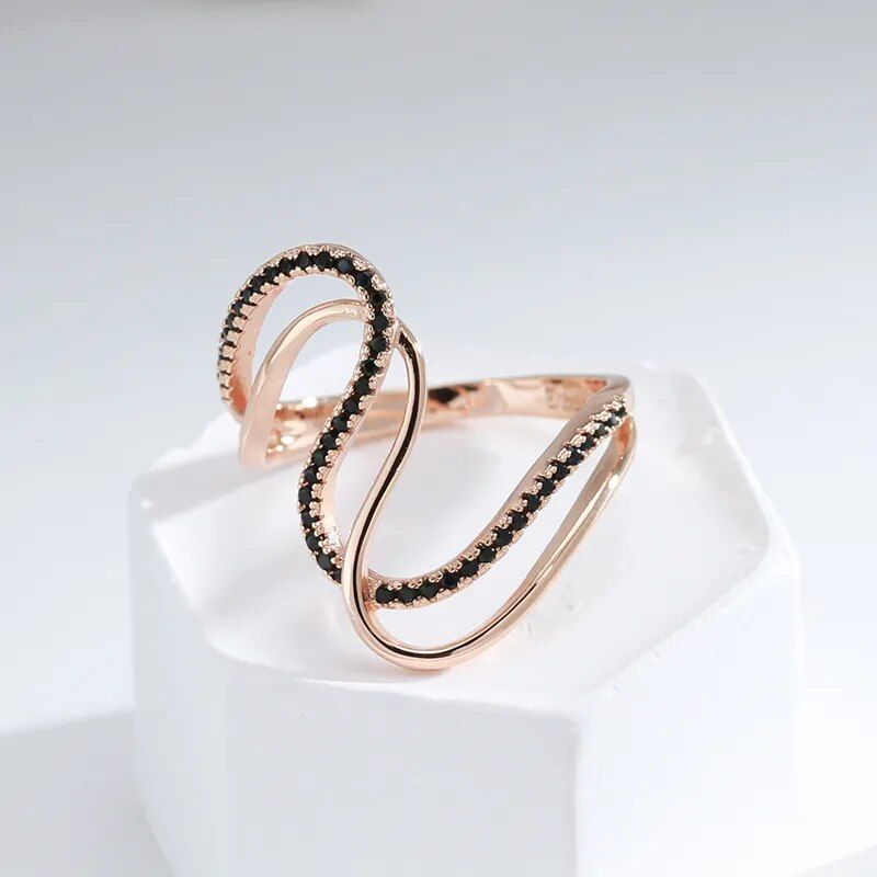 Luxurious Gothic-Inspired Black Zircon Double Twist Ring in 585 Rose Gold