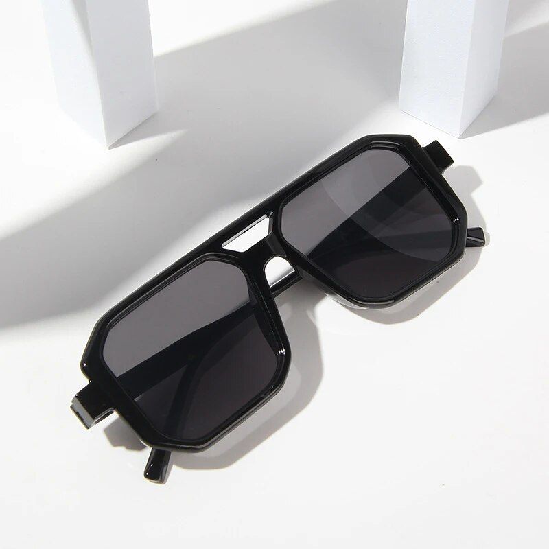 Chic Retro Square Sunglasses