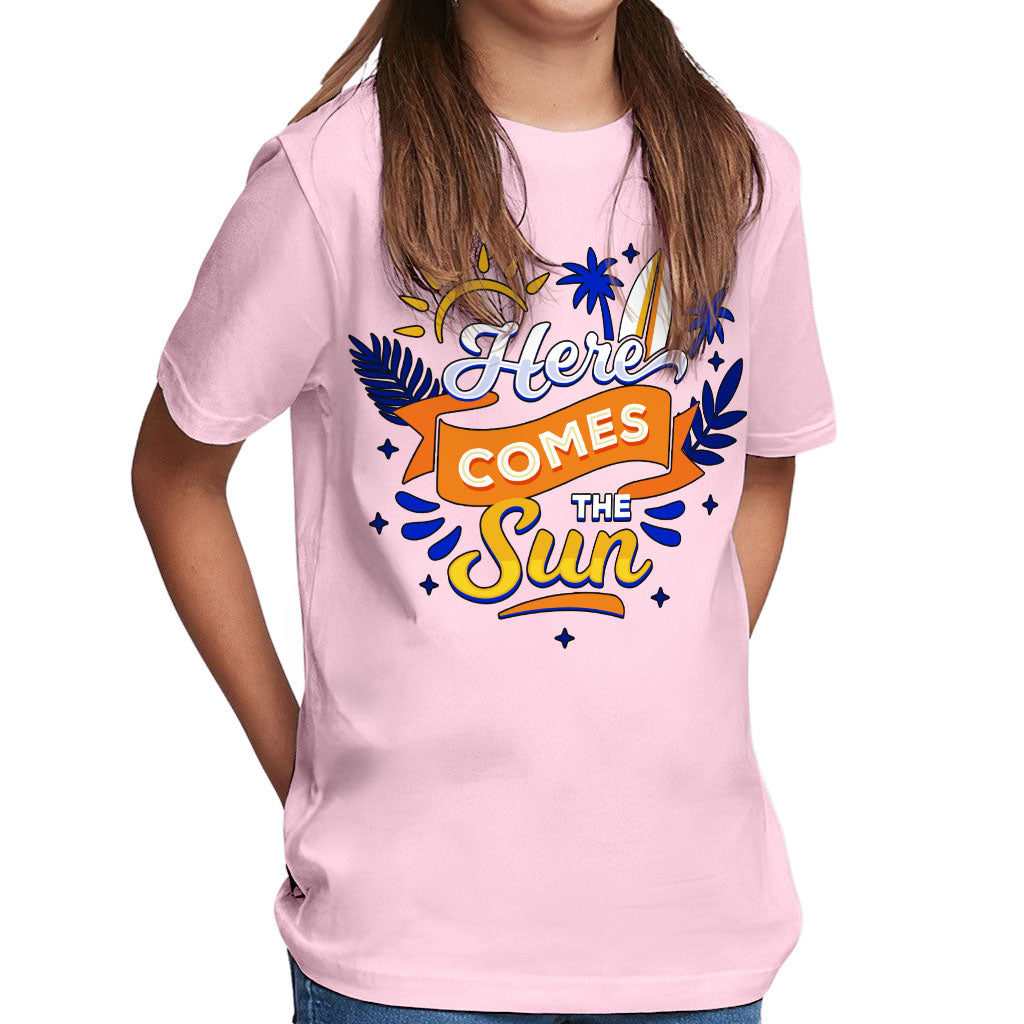 Here Comes the Sun Kids' Classic Fit T-Shirt - Cute T-Shirt - Themed Classic Fit Tee