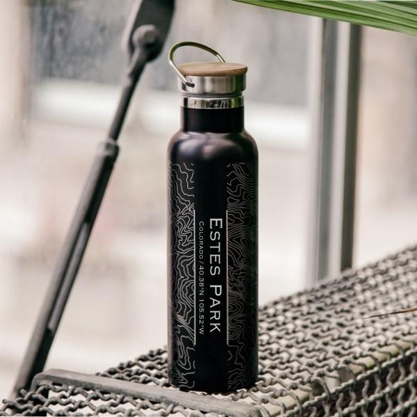 Estes Park - Colorado Map Bottle with Bamboo Top in Matte Black | Cyan Castor