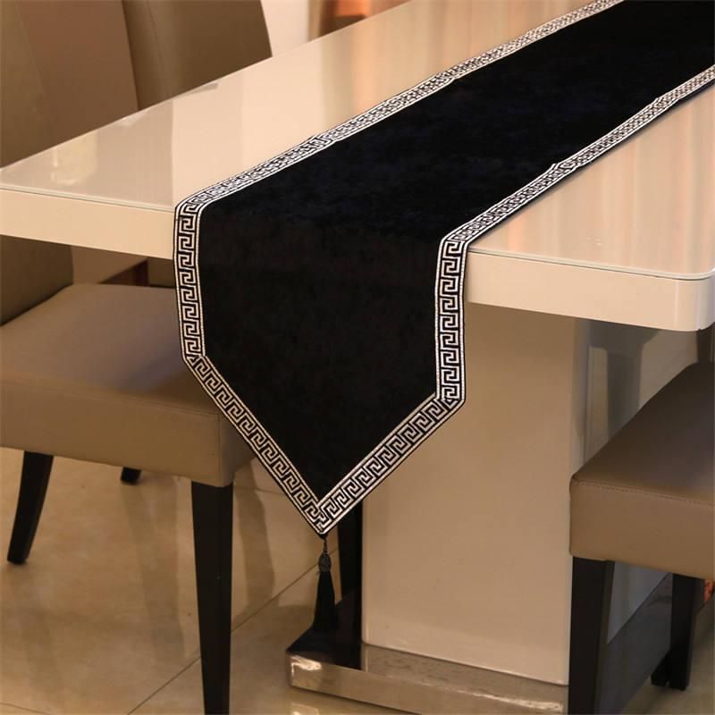 Elegant Modern Velvet Table Runner - Perfect for Home and Hotel