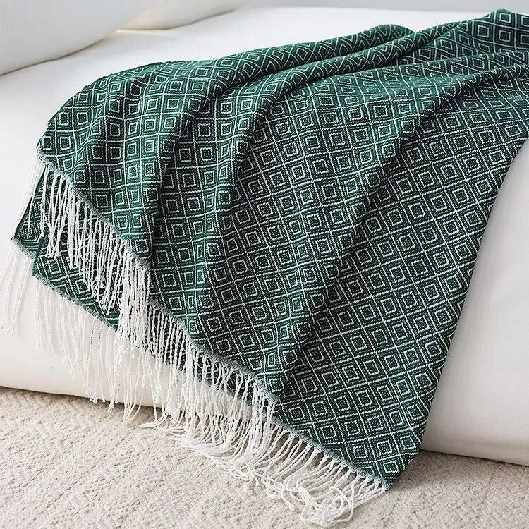 Diamond Lattice Fringe Throw Blanket