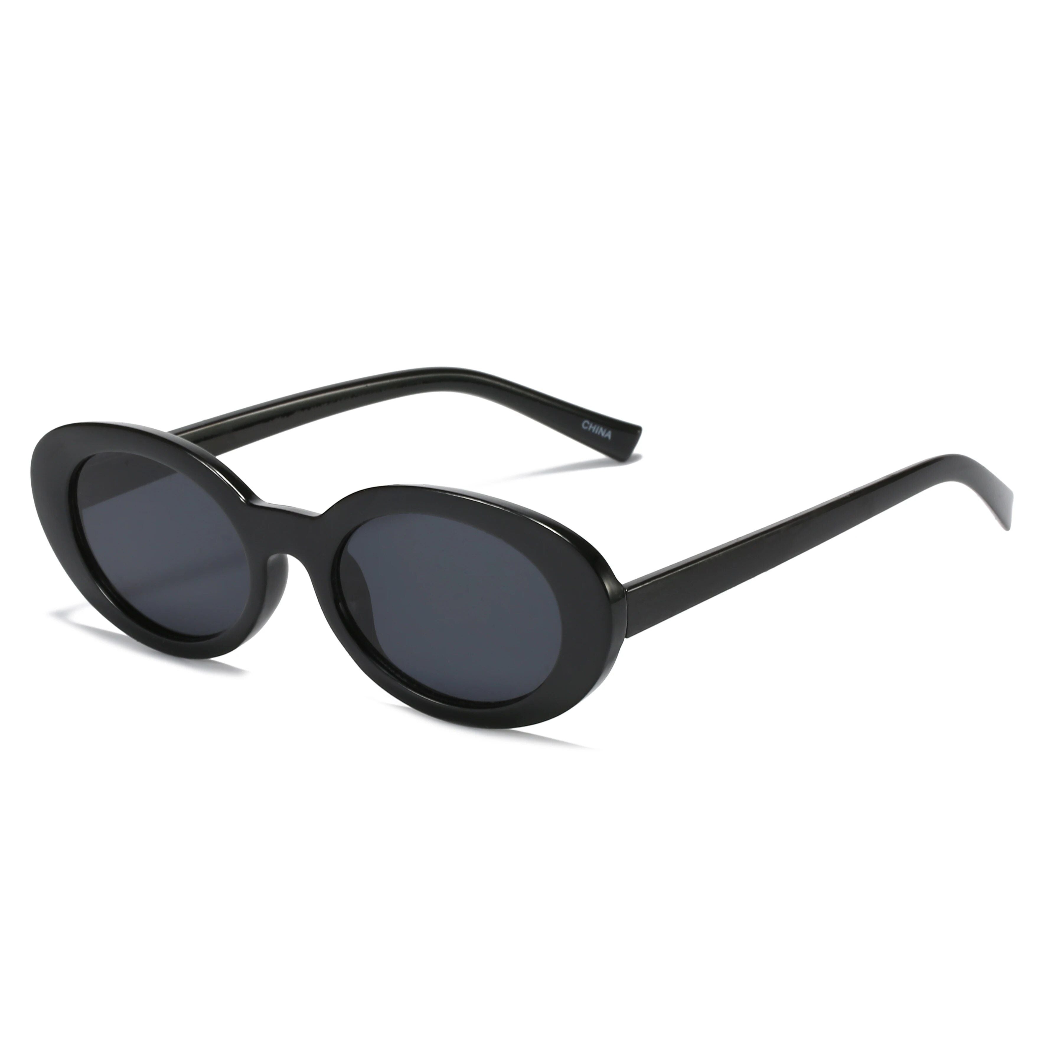 Chic Oval Retro Sunglasses