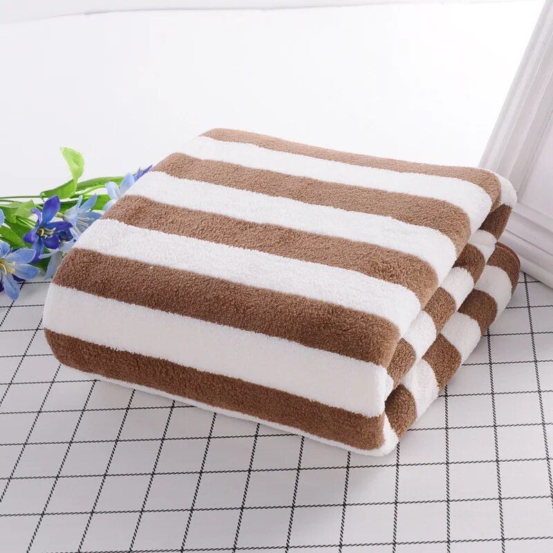 Quick-Dry Luxury Stripe Microfiber Bath Towel