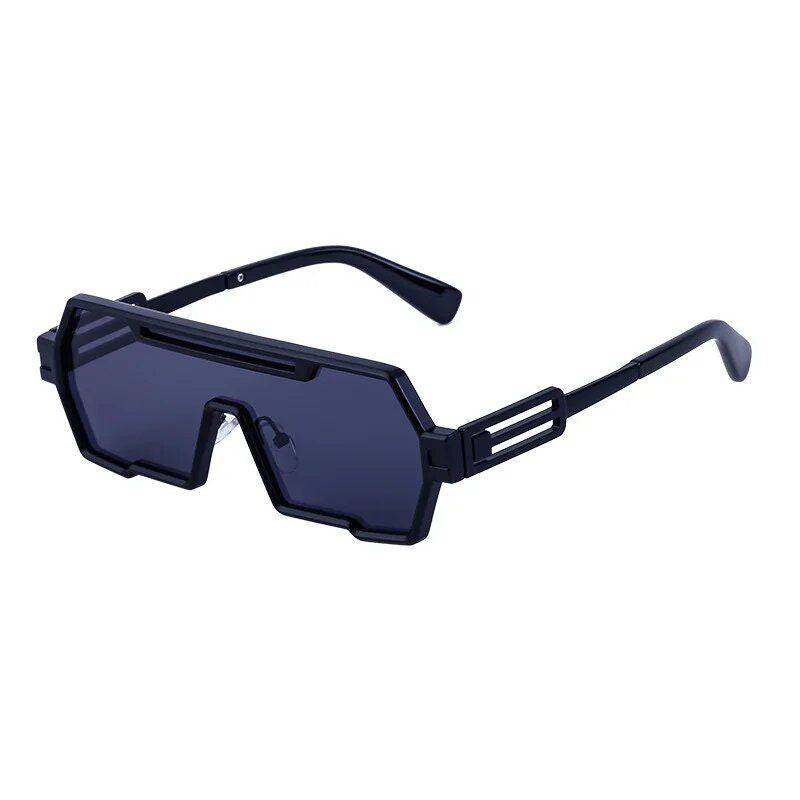 Retro Punk Oversize Sunglasses with UV400 Protection