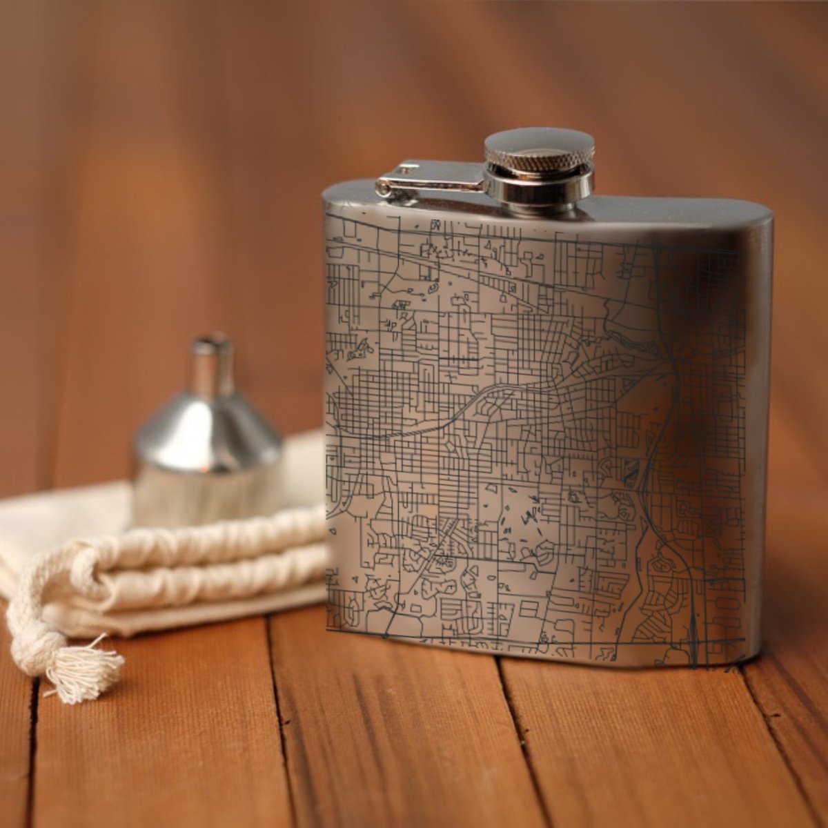 Glen Ellyn - Illinois Engraved Map Hip Flask | Cyan Castor