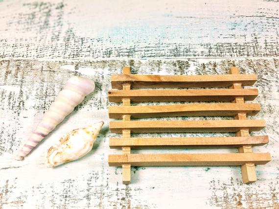 Wooden soap dish, soap saver soap dish, platform