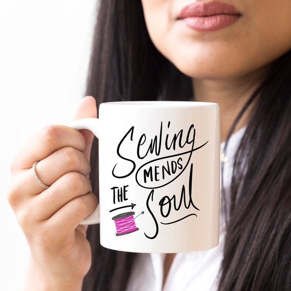 Sewing Coffee Mug, Sewing Mends The Soul, Quilting | Magenta Shadow