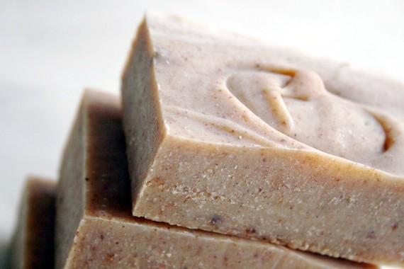 Three Kings Soap - Deep Spicy Scent - Frankincense | Maroon Oliver