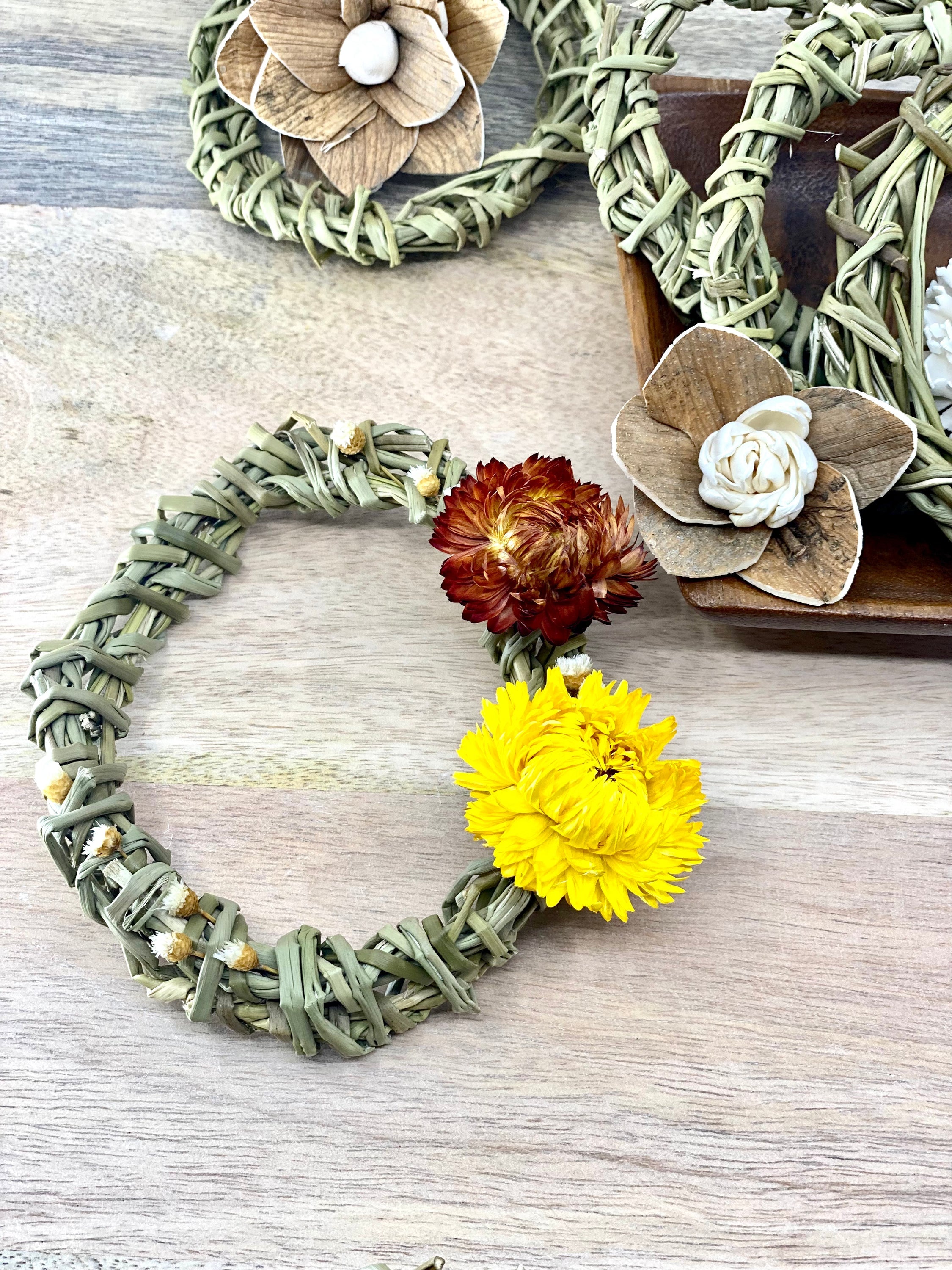 Summer Harvest, Sweetgrass Wreath Ornaments, 4”