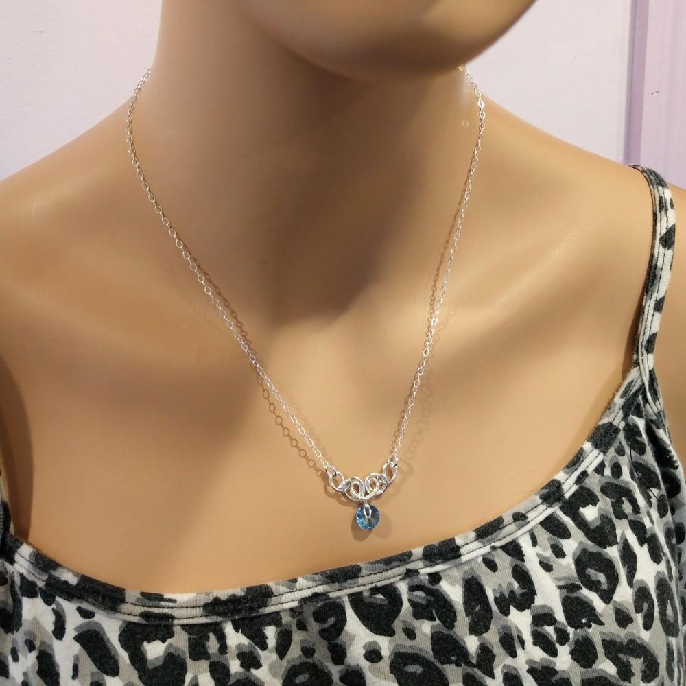 Silver Wire Sculpted Round Crystal Pendant Necklace