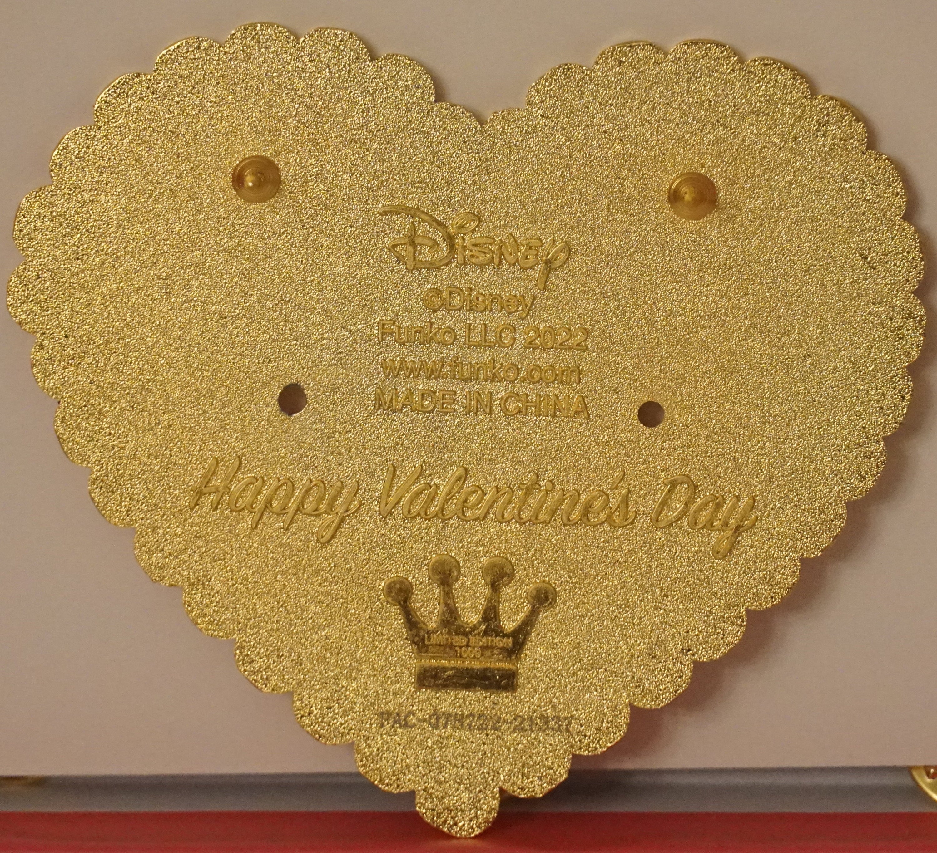 Pop Pin! Disney: Valentine's Day Glitter Mickey & Minnie SPO Exclusive