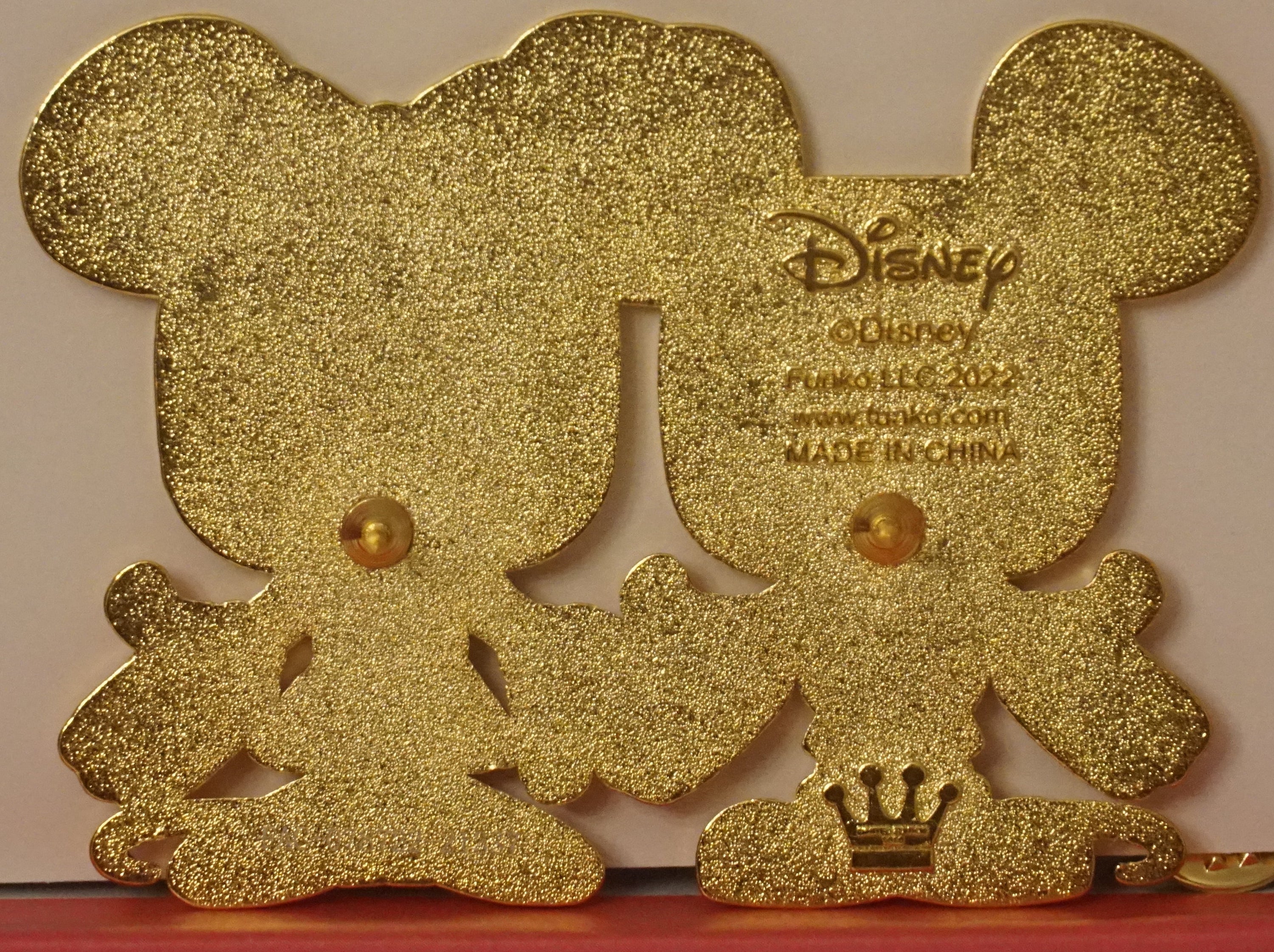 Pop Pin! Disney: Valentine's Day Glitter Mickey & Minnie SPO Exclusive