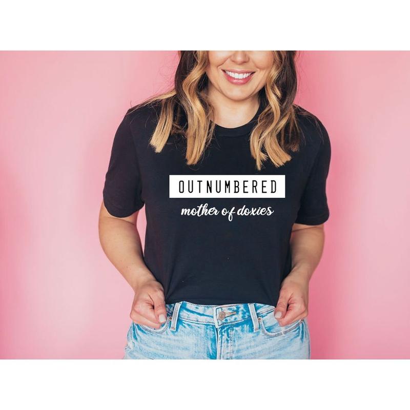 Outnumbered Doxies Tee | Scarlet Gaia