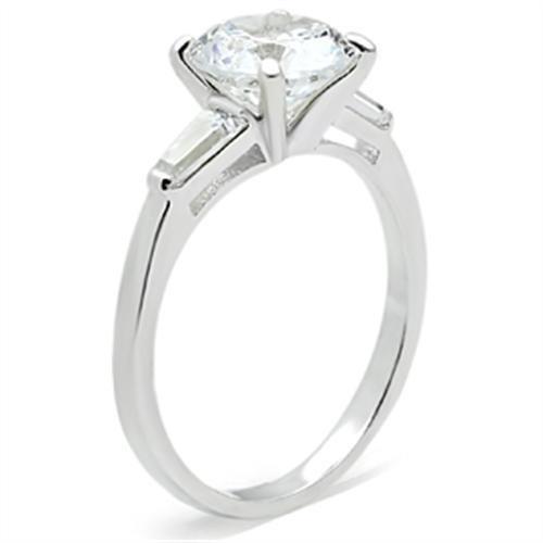 SS061 - Silver 925 Sterling Silver Ring with AAA Grade CZ in Clear